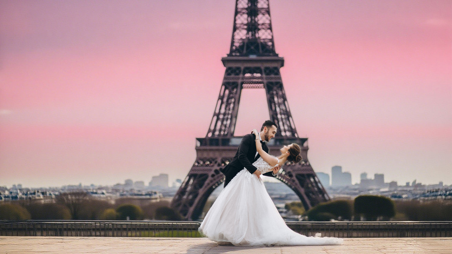 montresor_infini_romance_inspired_by _france