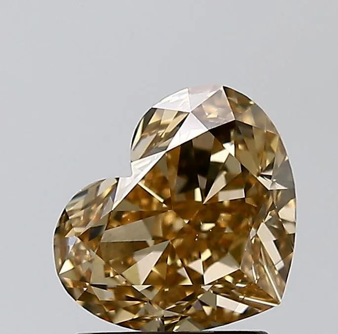 2.01ct Heart Natural Diamond (Clarity VS2, GIA Certified)