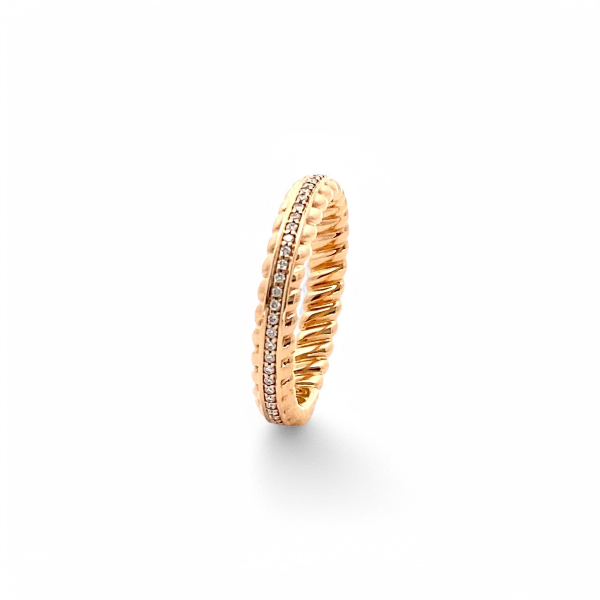 Le_Twist_II_Lady_Ring_Wedding_Ring_1