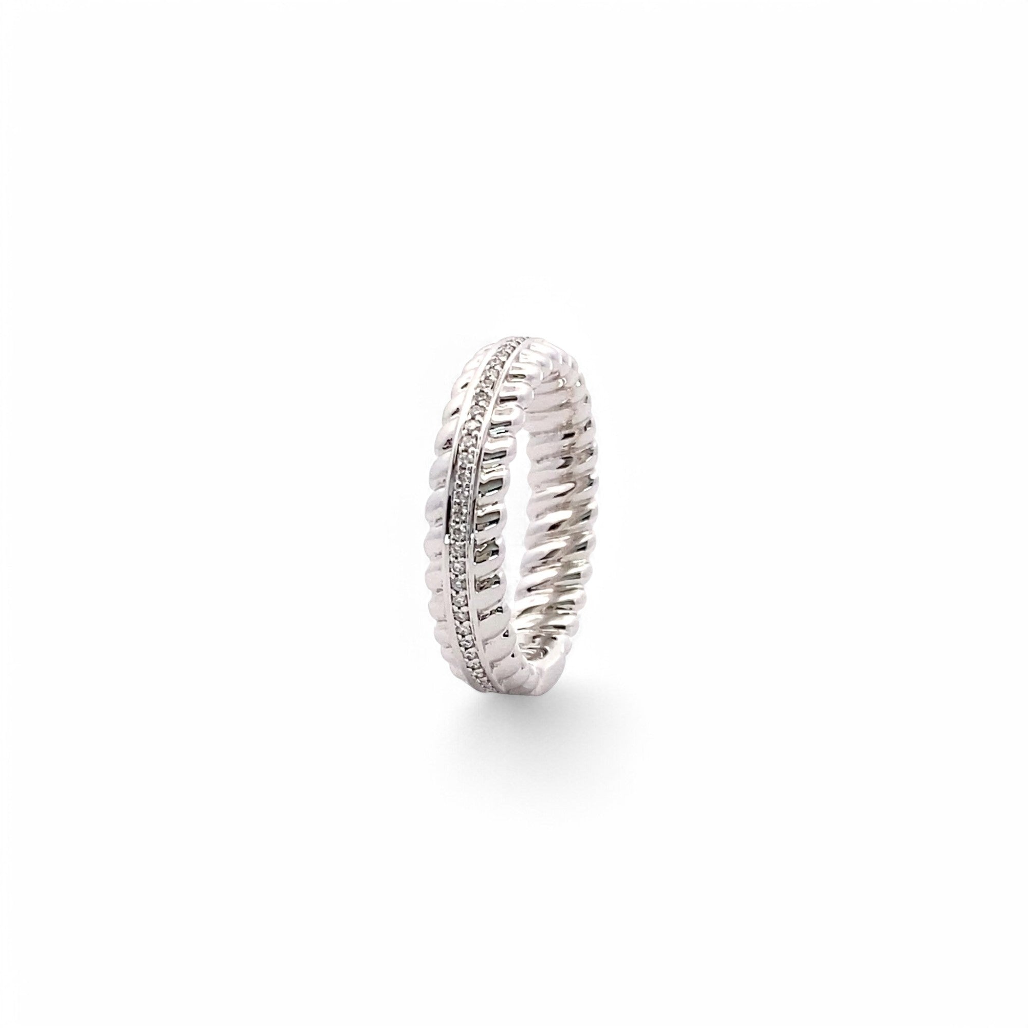 Le_Twist_II_Man_Ring_Wedding_Ring_1