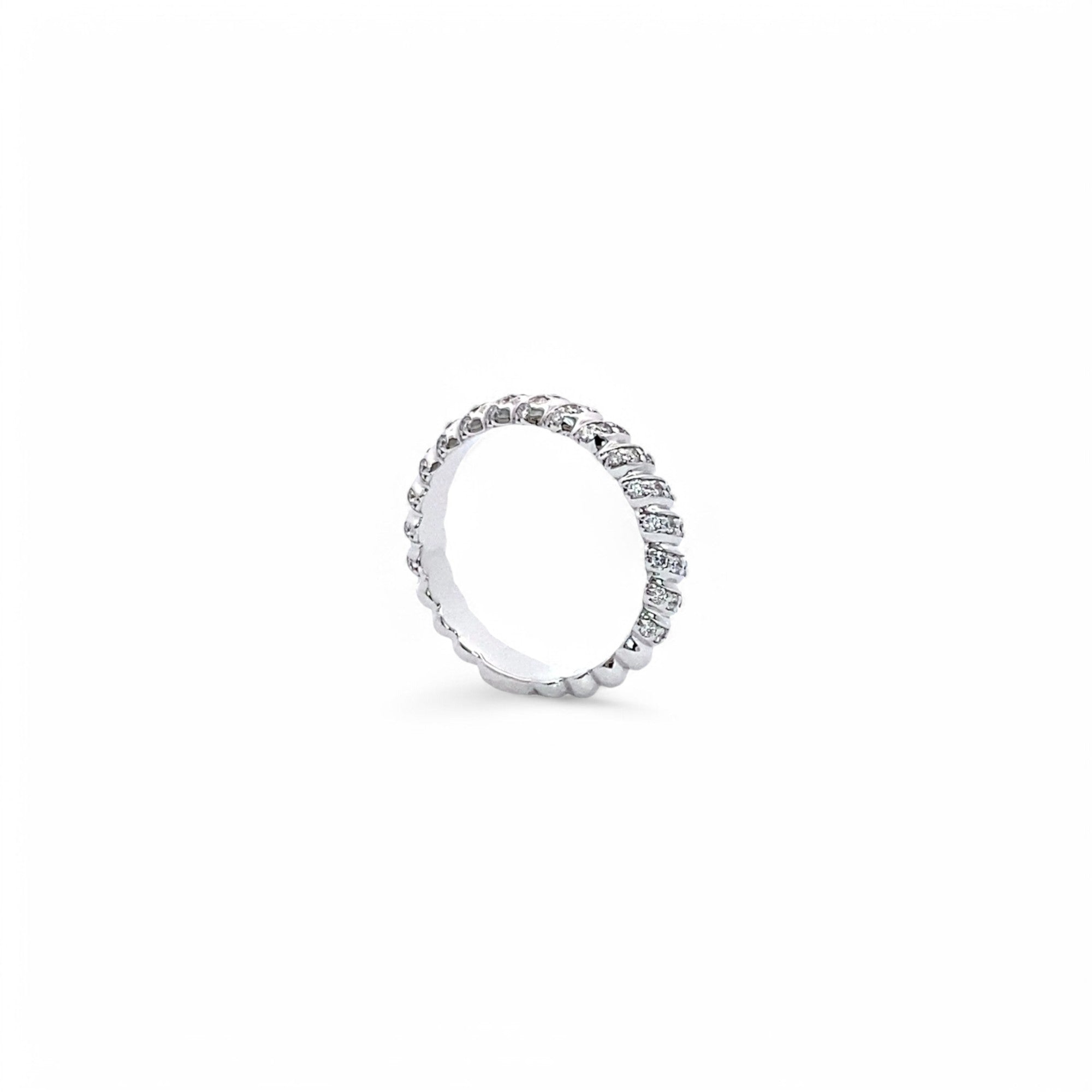 Traverser_Le_Twist_Lady_Ring_Wedding_Ring_3