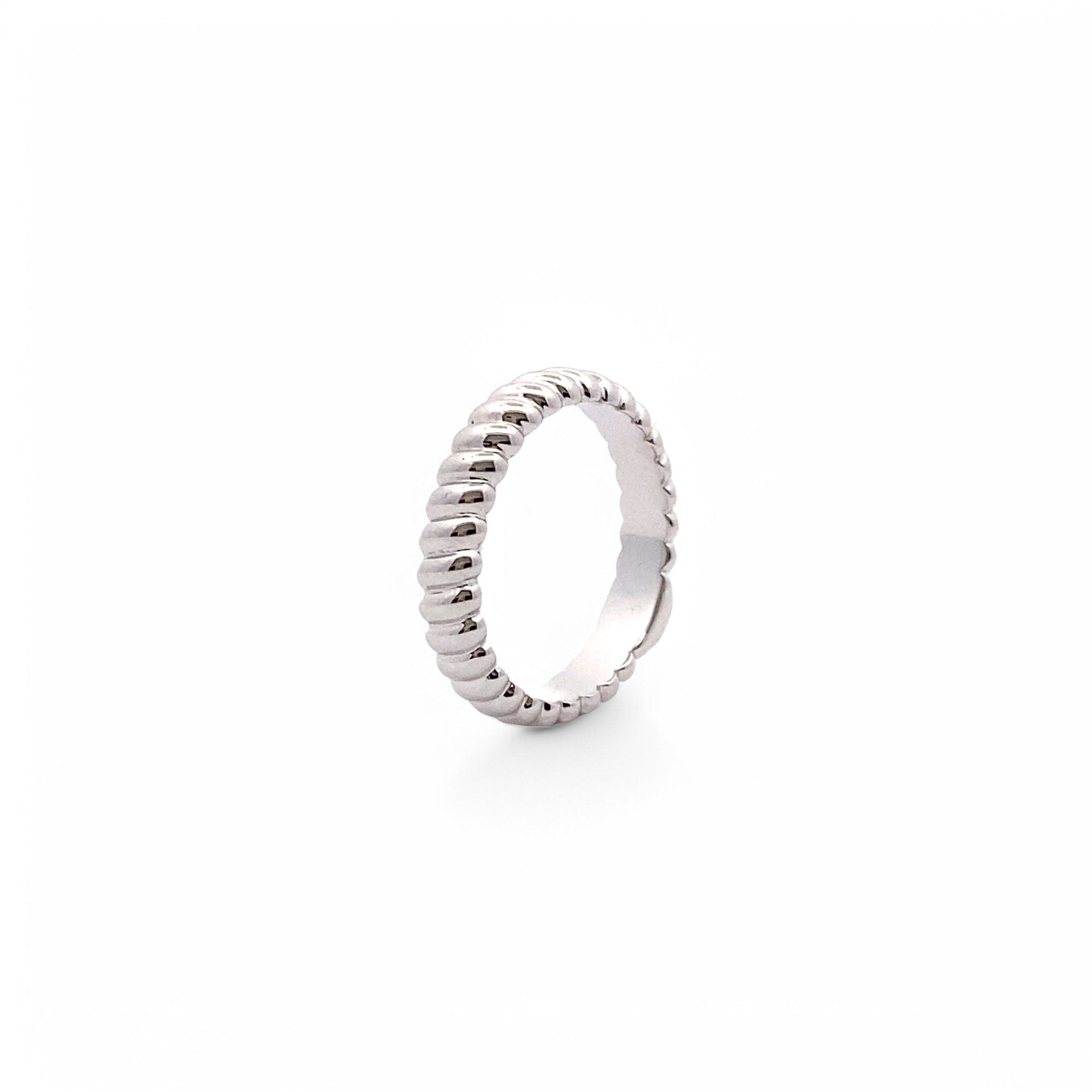 Traverser_Le_Twist_Man_Ring_Wedding_Ring_1
